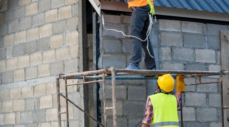 Professional residential roofers in Claypool, AZ